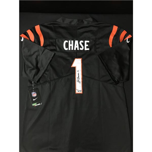 JA'MARR CHASE SIGNED CINCINATTI BENGALS JERSEY ACE COA