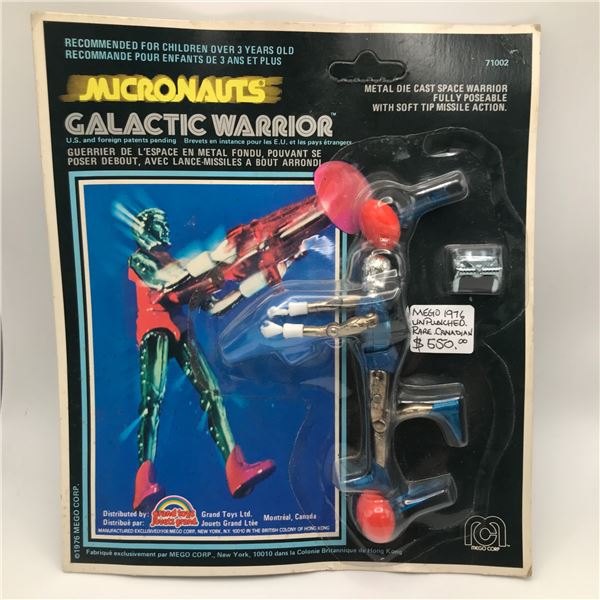 VINTAGE MOC MICRONAUGHTS GALACTIC WARRIOR 1976 UNPUNCHED RARE CANADIAN VERSION IN ORIGINAL PACKAGING