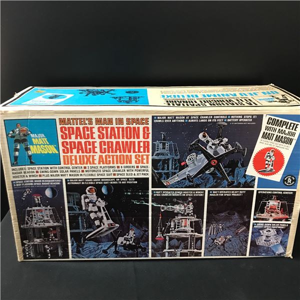 RARE MATTEL MAN IN SPACE SPACE STATION AND SPACE CRAWLER DELUXE ACTION SET IN ORIGINAL PACKAGING