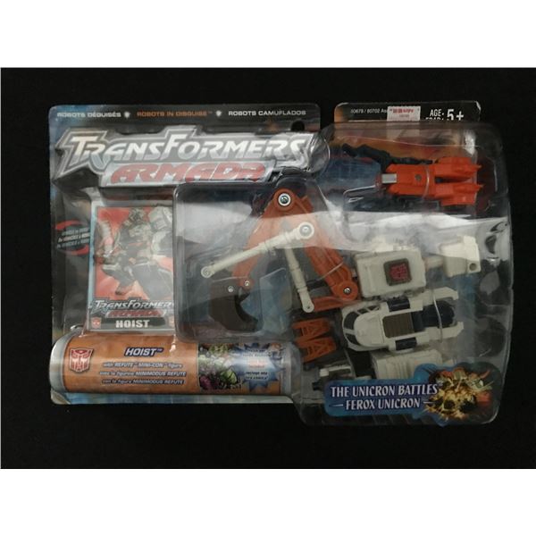 TRANFORMERS ARMADA HOIST - IN ORIGINAL PACKAGING