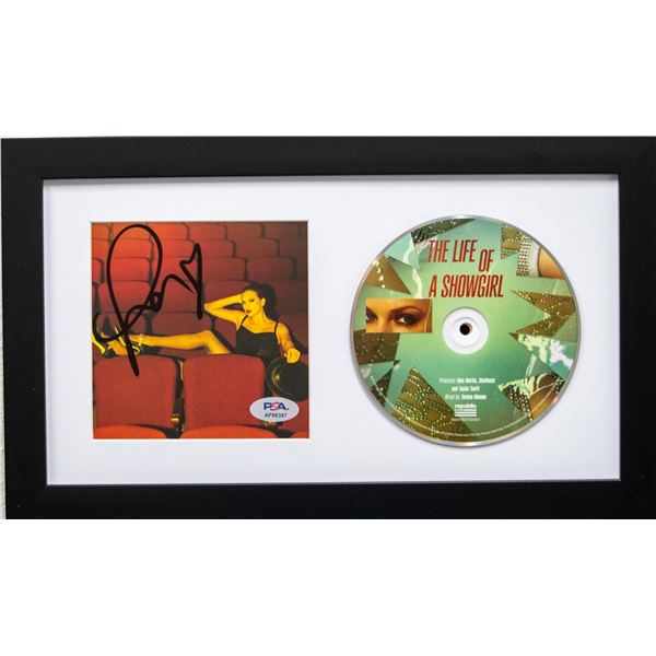 TAYLOR SWIFT SGNED AND FRAMED PRESENTATION PIECE - PSA COA