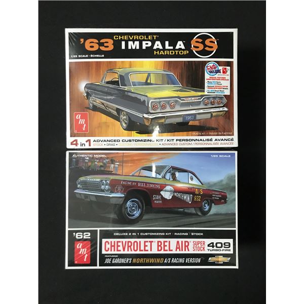 LOT OF 2 MODEL CAR KITS IN ORIGINAL PACKAGING