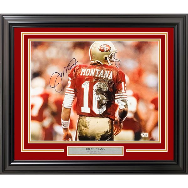 JOE MONTANA SIGNED AND FRAMED PICTURE - BECKETT COA