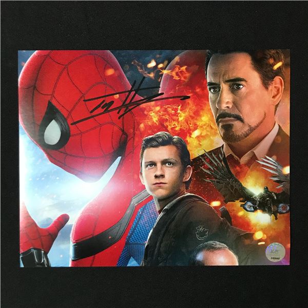 TOM HOLLAND SIGNED SPIDERMAN 8X10 - KB COA