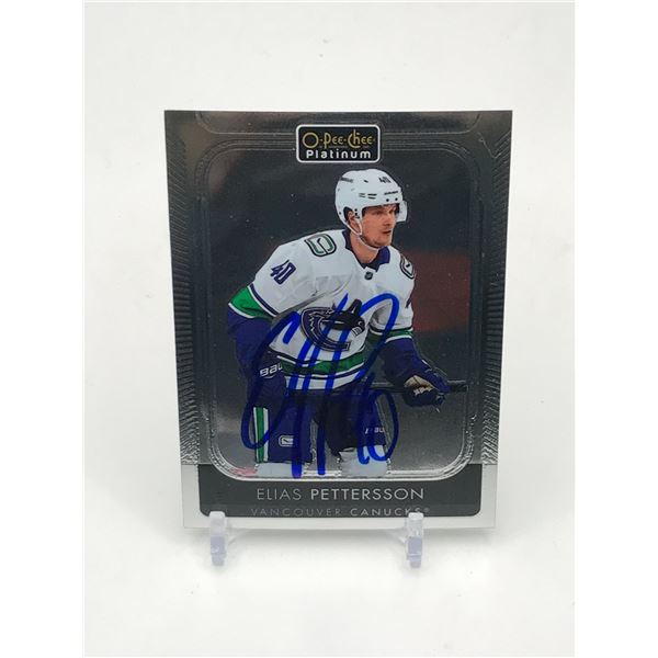 ELIAS PETTERSSON SIGNED TRASDING CARD