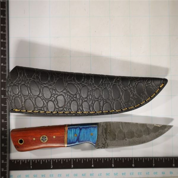 7.5" DAMASCUS STEEL HUNTER KNIFE WITH BLACK