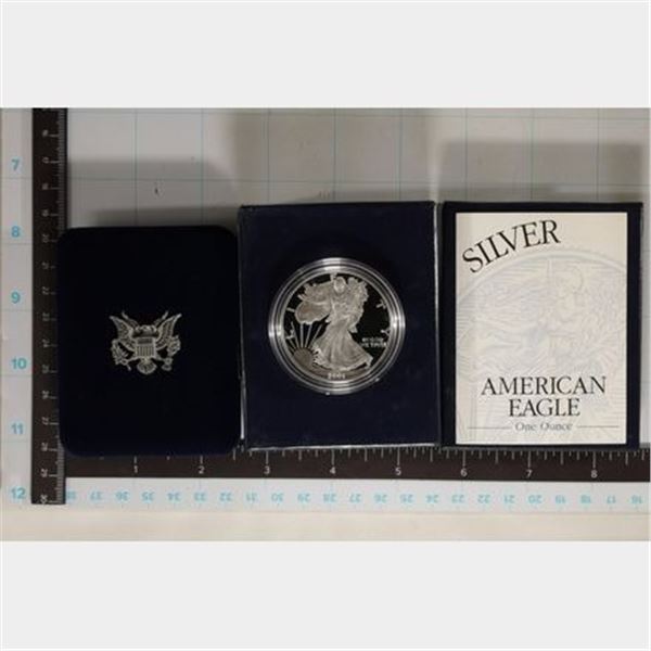 2001-W PROOF AMERICAN SILVER EAGLE IN BOX AND