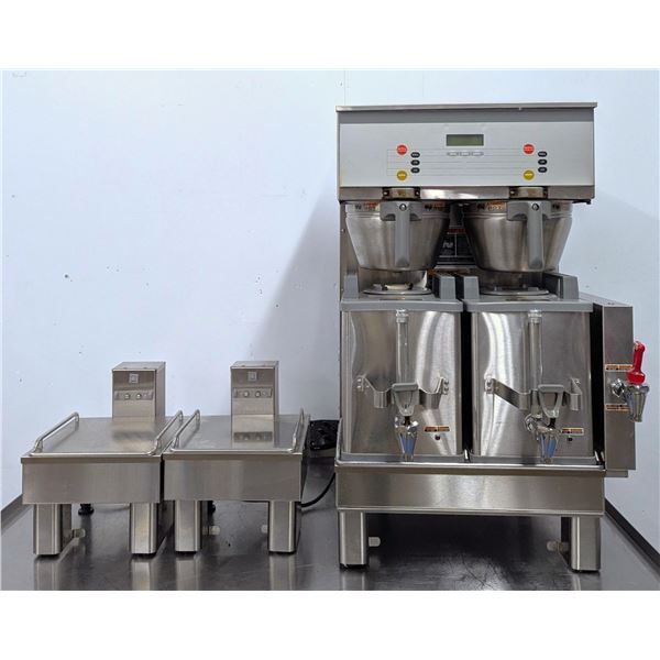 Bunn Dual SH DBC Coffee Brewer W/Soft Heat Stands & Servers