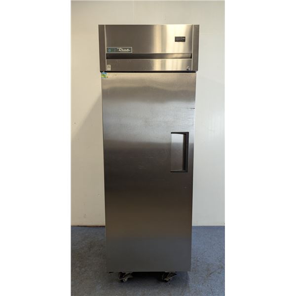 True TG1R-1S-HC 28" Single Door Stainless Cooler | 7577/R3