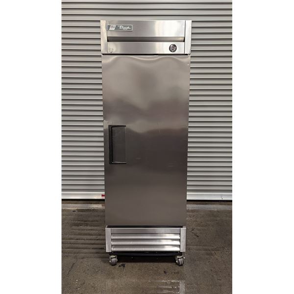 True T-19F 27" Single Door Stainless Freezer | 6293/R9