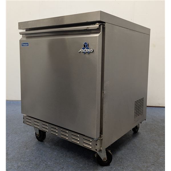 Ascend JUC-27F 27" Undercounter Freezer | 50026/ML2-1