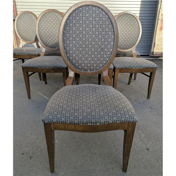 Padded Wooden Chairs W/Round Back - Lot of 7 | Cset1
