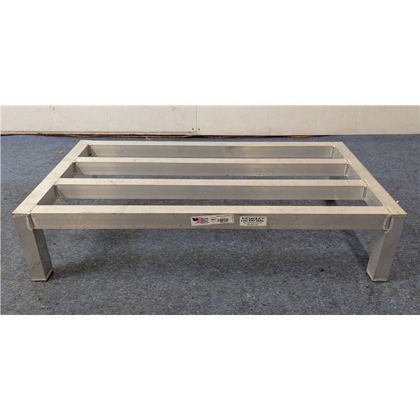 New Age 20" x 36" x 8" Aluminum Dunnage Rack | Ft Room