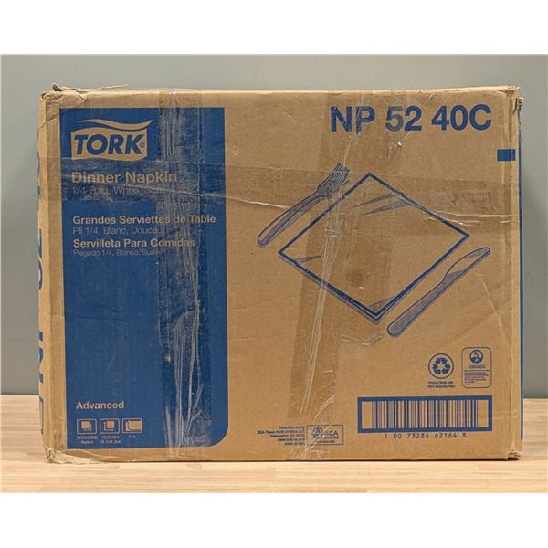 Tork 1/4 Fold Dinner Napkin, White, NP5240C, 375cnt  - Lot of 8 ( 1 Case ) | L4-2
