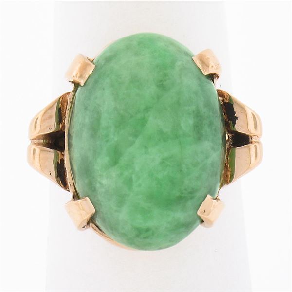 Vintage Retro 14K Rose Gold Oval Cabochon Marbled Jade Solitaire Cocktail Ring