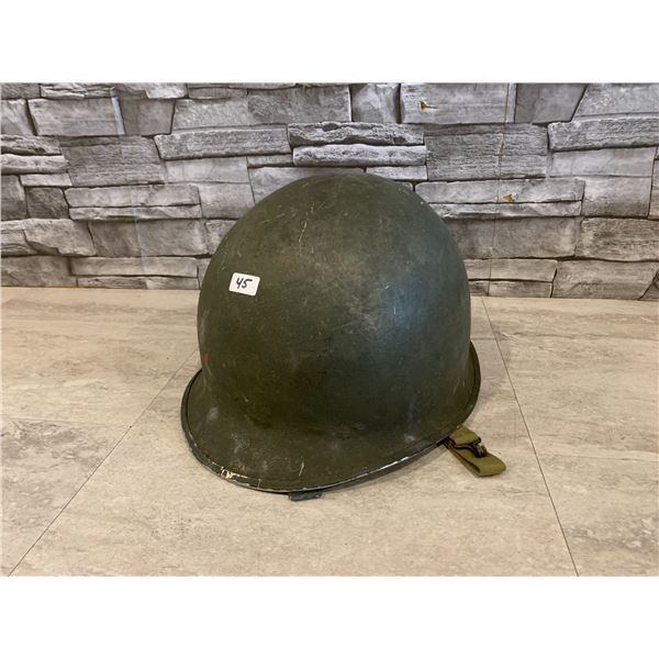 Military Helmet w / Liner