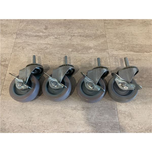 Lot of 4 Swivel Casters