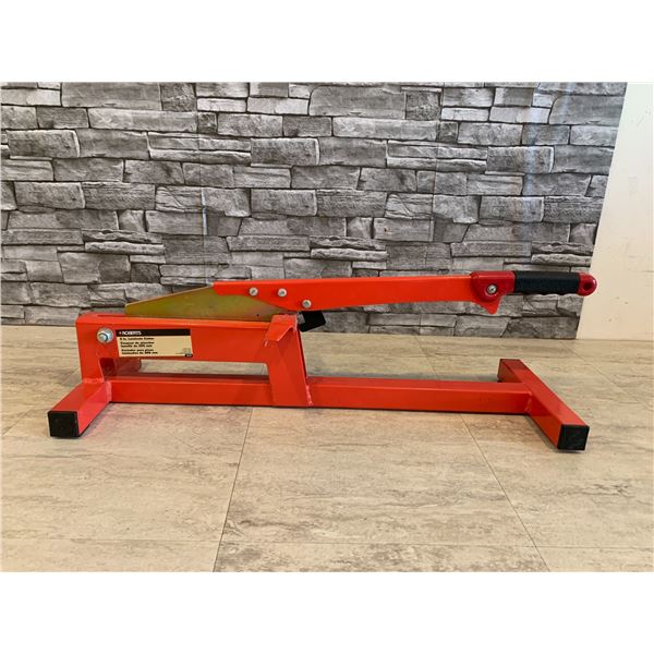 Laminate Floor Cutting Tool
