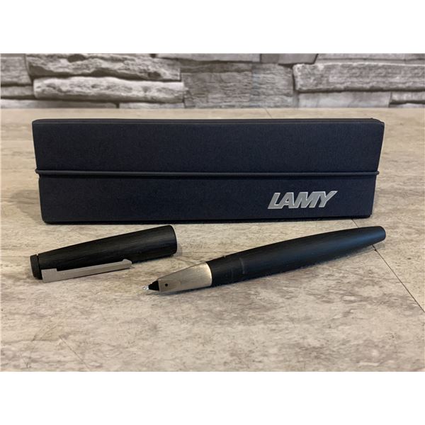 LAMY 2000 Black - Elegant Fountain Pen in Fiberglass Barrel - Gold nib