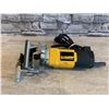 Image 1 : Dewalt Trim Router DW670
