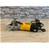 Image 6 : Dewalt Trim Router DW670