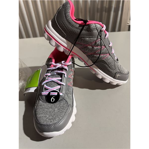 Women's Memory Foam Athletic Shoes