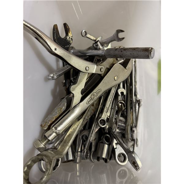 Mixed spanner and tool bundle