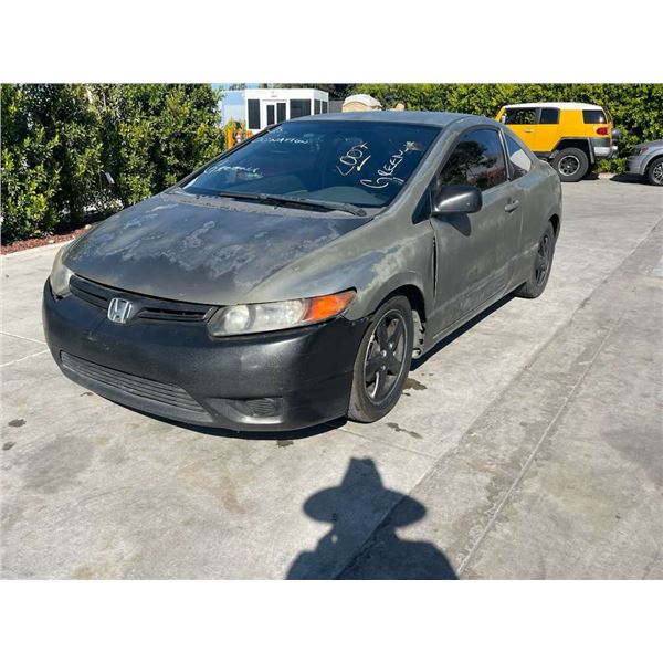 HOND CIVIC 2007 O/S-SALV-T- DON