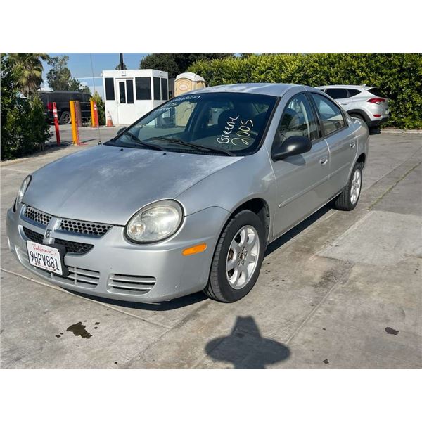 DODG NEON 2005 T-DONATION