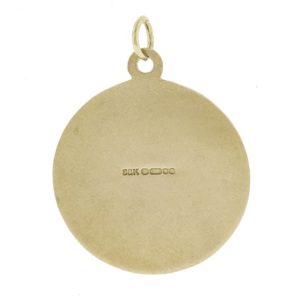 Vintage 9 ctw Gold Capricorn Zodiac Diamond Cut Textured Medallion Charm Pendant