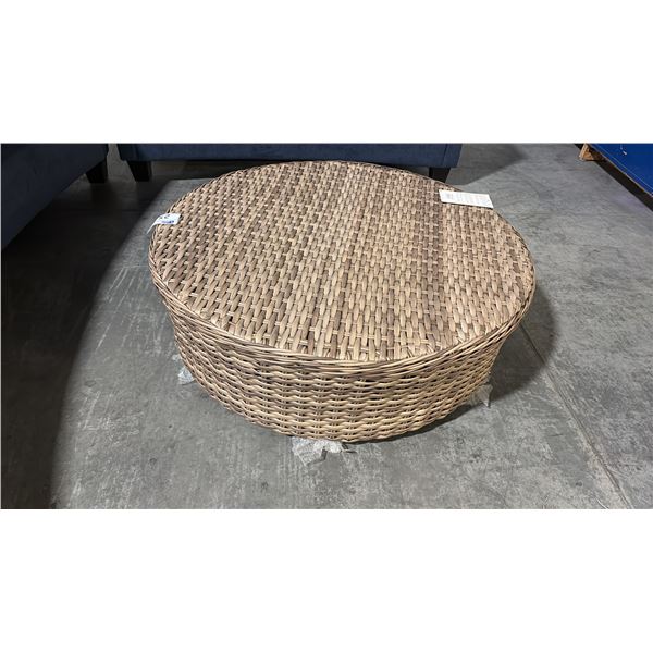 RATANA HAVANA 40" ROUND RATAN TABLE