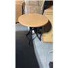 Image 2 : RATANA SEATTLE 30" ROUND PATIO TABLE