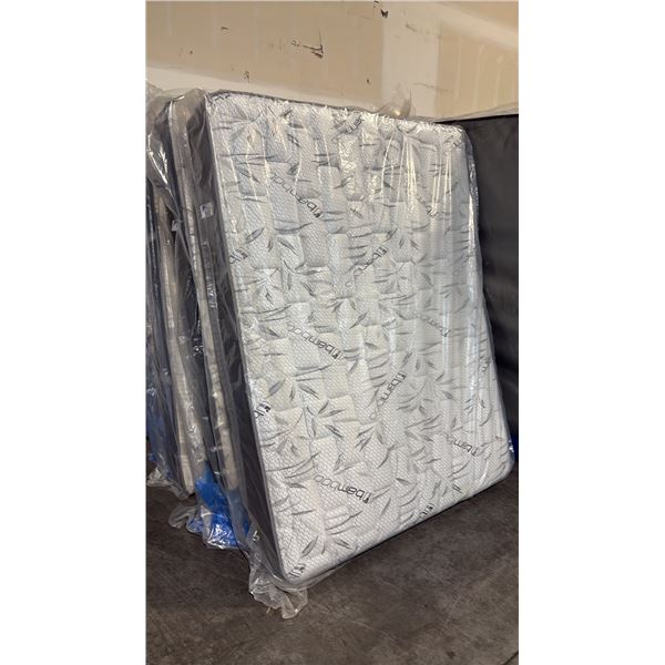 RESTONIC NATURAL MEDIUM QUEEN MATTRESS WITH BAMBOO FABRIC, GEL FIBER AND 1" DURALAST FOAM