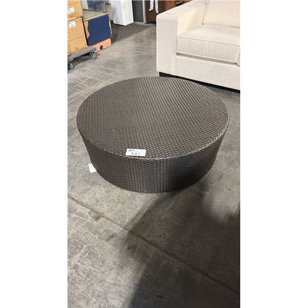 PALM HARBOR DARK BROWN 40"ROUND COFFEE TABLE