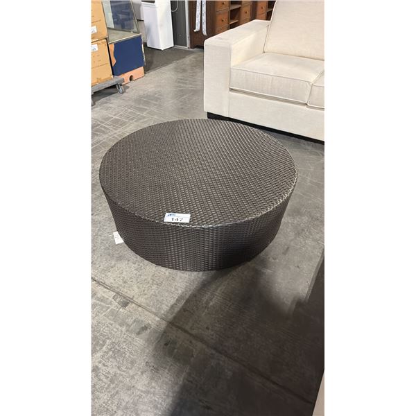 PALM HARBOR DARK BROWN 40"ROUND COFFEE TABLE