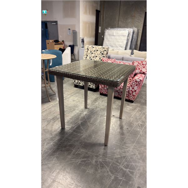 RATANA NOTTINGHAM 48"X48" BAR HEIGHT PATIO TABLE