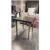 Image 1 : RATANA NOTTINGHAM 48"X48" BAR HEIGHT PATIO TABLE