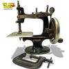 Image 2 : Vintage Metal Miniature Singer Sewing Machine
