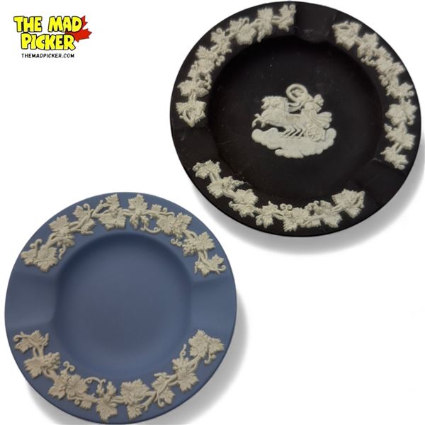 2 Vintage Wedgwood Plates