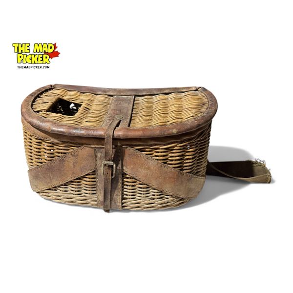 Vintage Fishing Creel