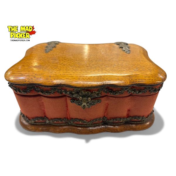 Vintage Decorative Wood Jewelry Box