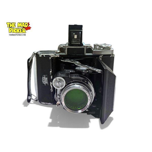 Vintage Zeiss Ikon Camera