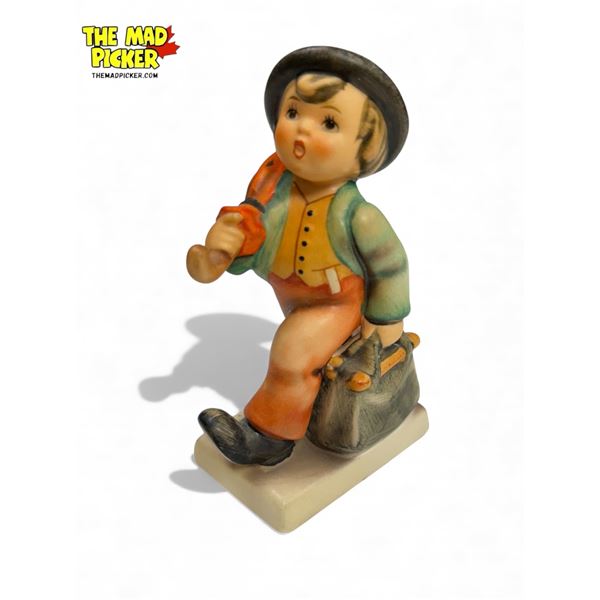 Vintage Hummel, "Merry Wanderer"