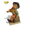Image 1 : Vintage Hummel, "Merry Wanderer"