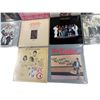Image 4 : 10 Assorted Vintage Records, The Kinks, The Supremes, The Moody Blues, David Bowie, Etc..