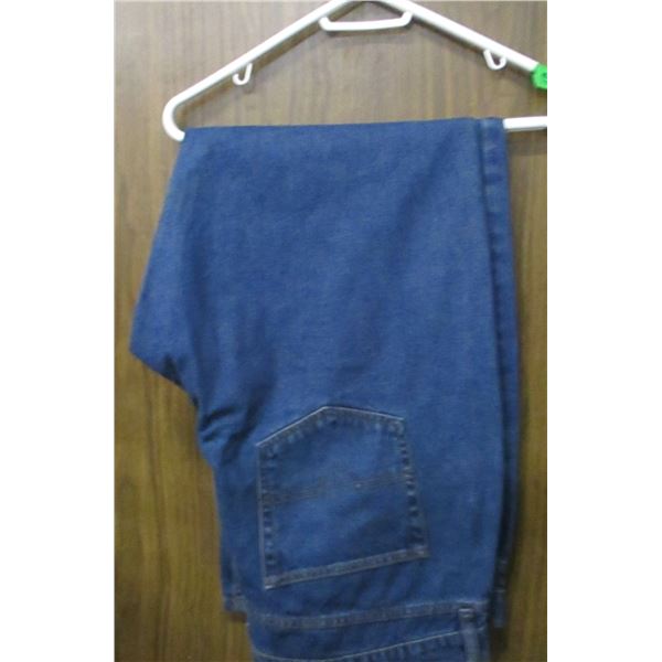 NEW:  DENIM JEANS (SIZE 46W X 32"L)