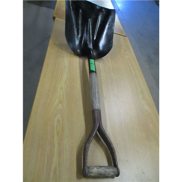 SCOOP SHOVEL (USED)