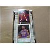 Image 1 : COLLECTABLE:  BOX C/W NBA CARDS