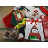 Image 2 : BOX C/W ASSORTED CHRISTMAS DECORATIONS