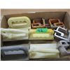Image 1 : BOX C/W CLAMPS & SANDING PADS